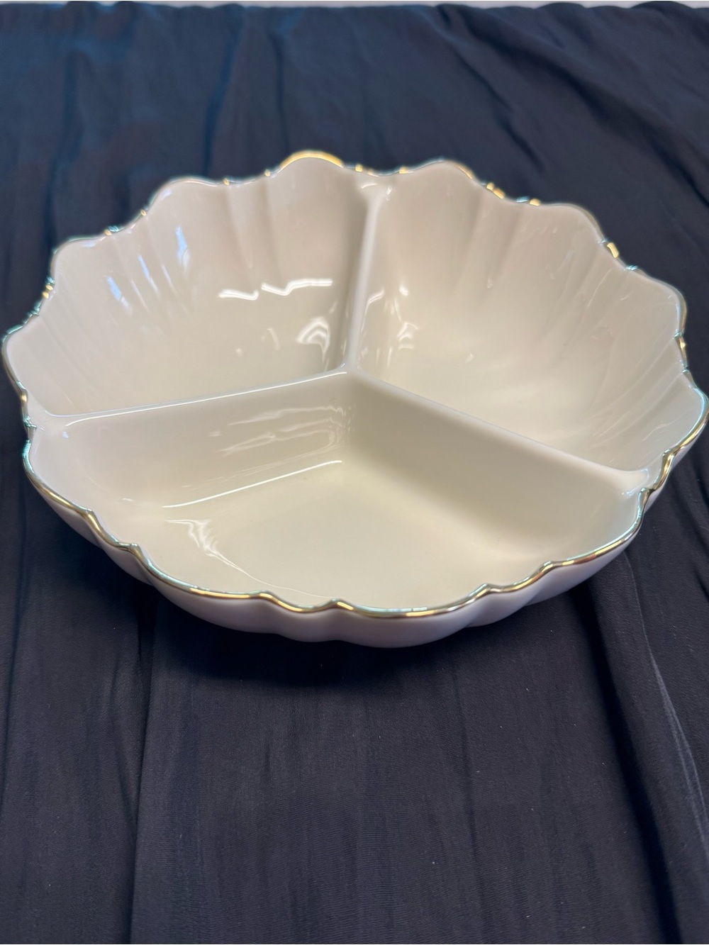 Lenox White 3-Compartment Scalloped Serving Bowl with Gold Trim